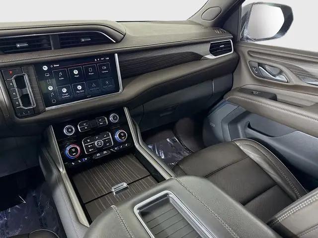 2022 GMC Yukon 4WD Denali