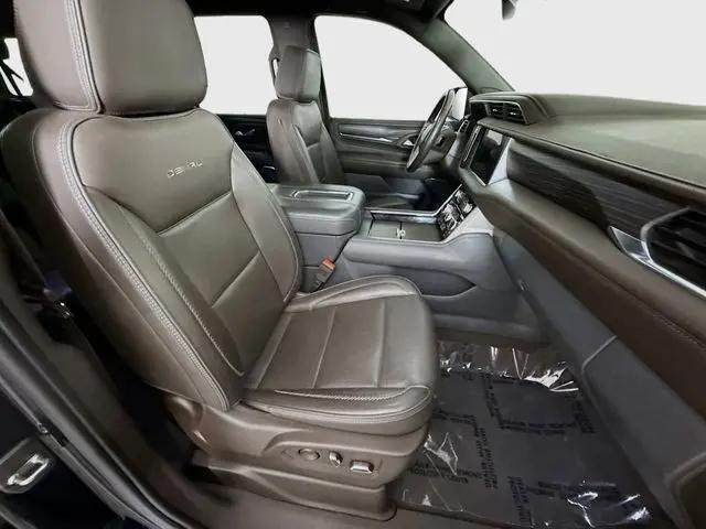 2022 GMC Yukon 4WD Denali