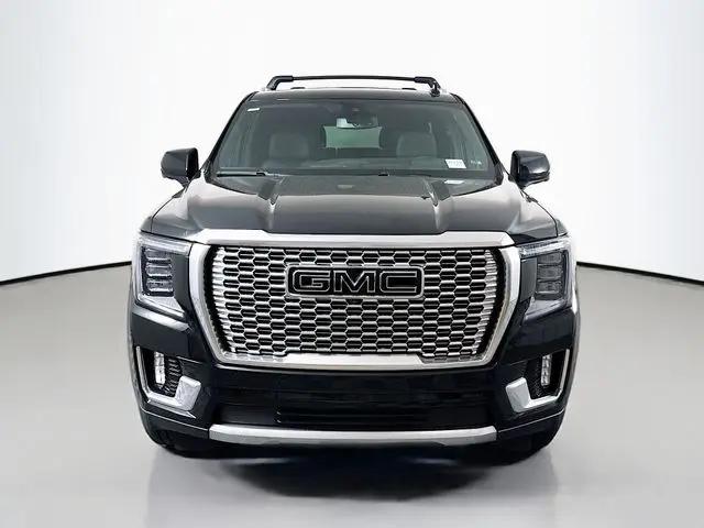 2022 GMC Yukon 4WD Denali
