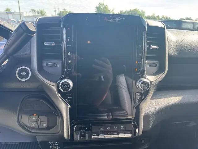 2026 Ram 3500 Tradesman Crew Cab 4x4 8' Box
