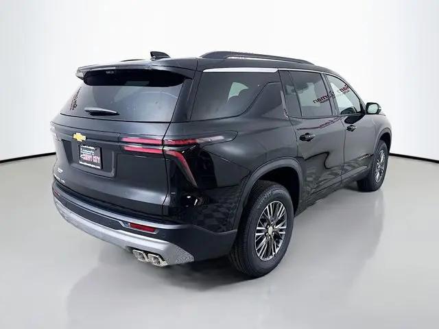 2026 Chevrolet Traverse AWD LT