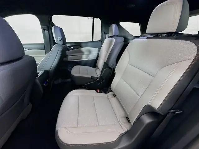 2026 Chevrolet Traverse AWD LT