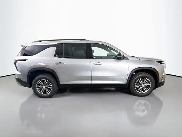 2026 Chevrolet Traverse AWD LT
