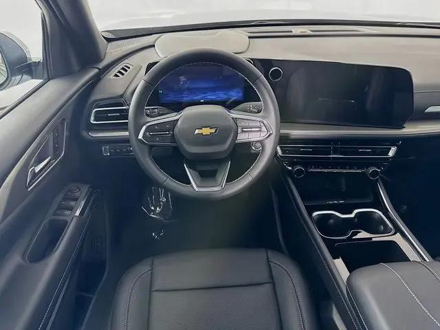 2026 Chevrolet Traverse AWD LT