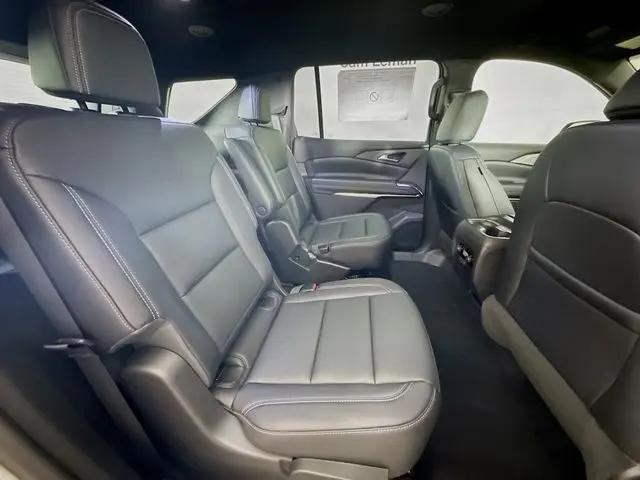 2026 Chevrolet Traverse AWD LT