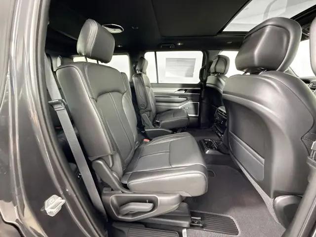 2026 Jeep Grand Wagoneer Upland