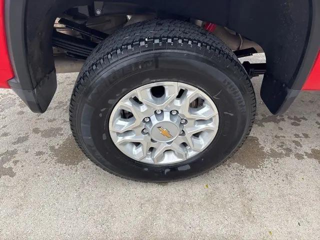 2024 Chevrolet Silverado 3500HD 4WD Double Cab Long Bed LT