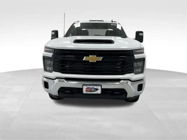 2026 Chevrolet Silverado 3500HD Crew Cab, Standard Bed, WT, 4WD