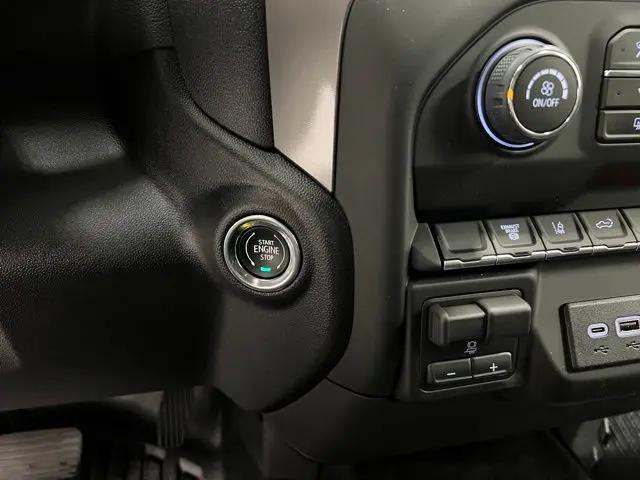 2026 Chevrolet Silverado 3500HD Crew Cab, Standard Bed, WT, 4WD