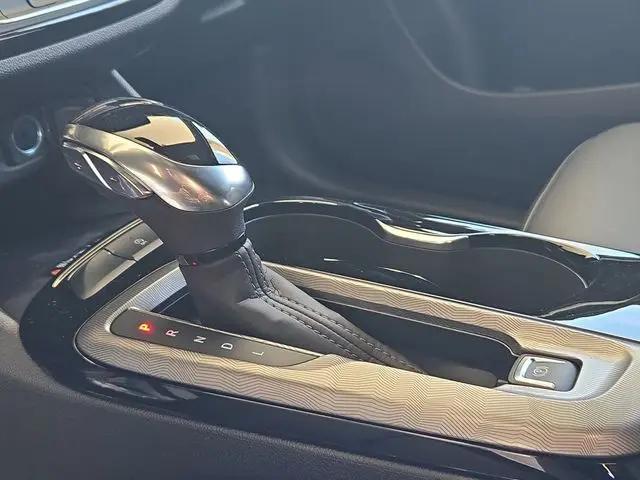 2026 Buick NV Sport Touring FWD