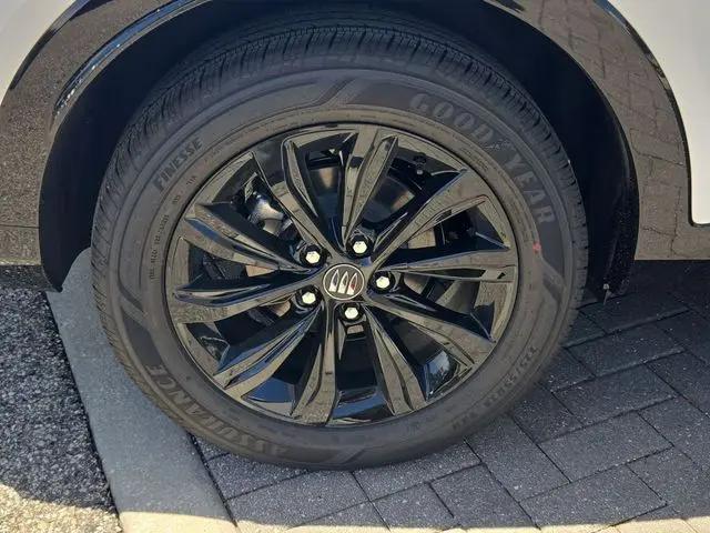2026 Buick NV Sport Touring FWD