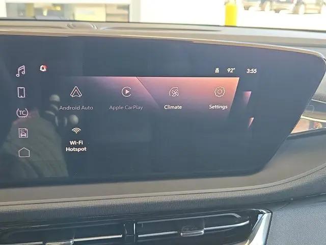 2026 Buick NV Sport Touring FWD