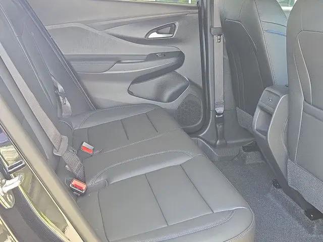 2026 Buick NV Sport Touring FWD