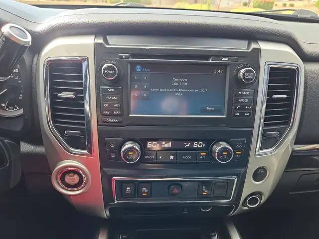 2017 Nissan Titan SV