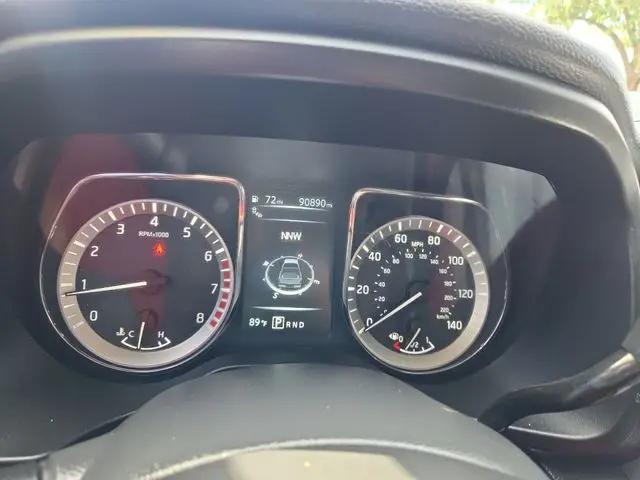 2017 Nissan Titan SV