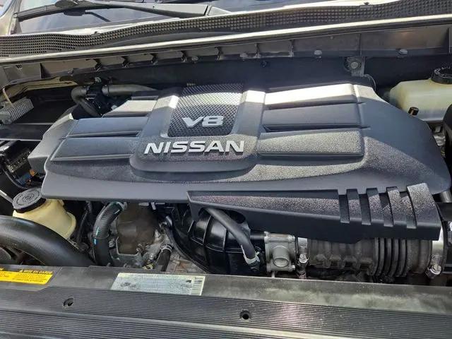 2017 Nissan Titan SV