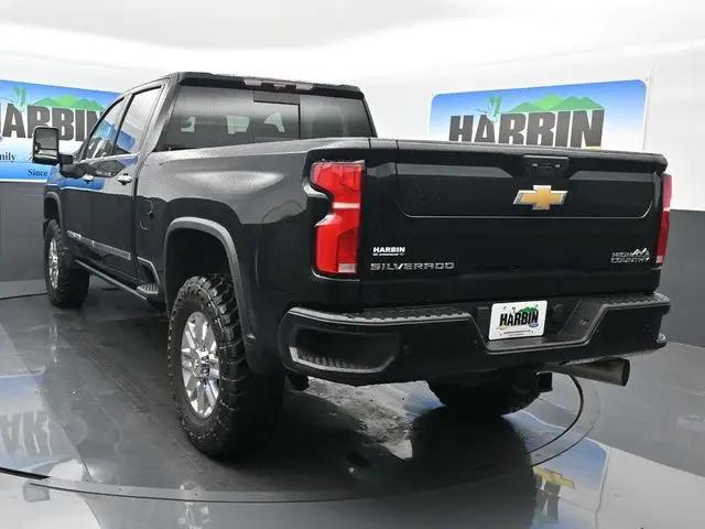 2025 Chevrolet Silverado 2500HD 4WD Crew Cab Standard Bed High Country