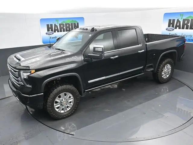 2025 Chevrolet Silverado 2500HD 4WD Crew Cab Standard Bed High Country
