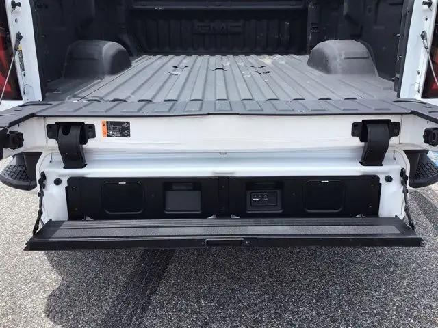 2025 GMC Sierra 3500HD 4WD Crew Cab Long Bed Denali Ultimate