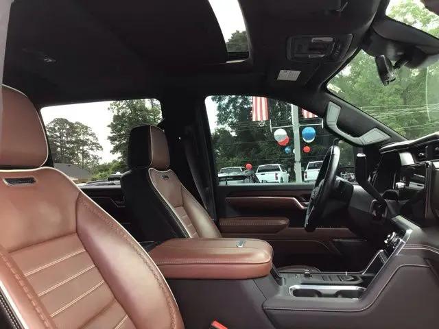 2025 GMC Sierra 3500HD 4WD Crew Cab Long Bed Denali Ultimate