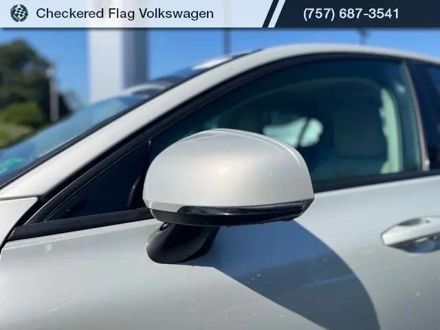 2020 Volvo S60 Momentum
