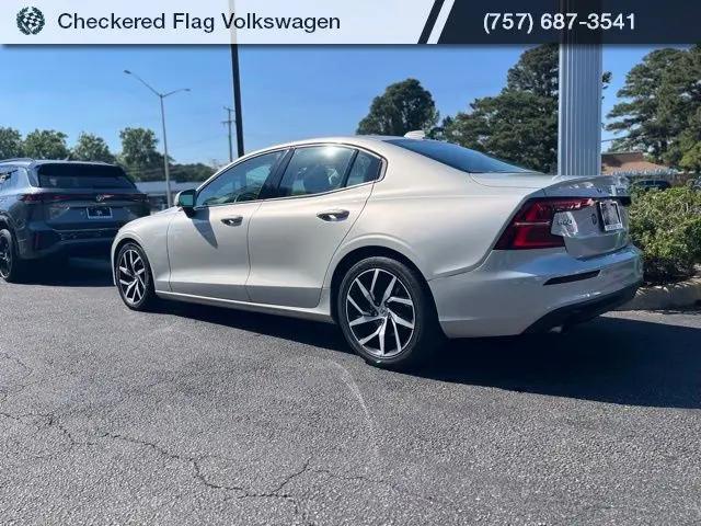 2020 Volvo S60 Momentum
