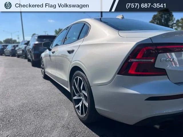 2020 Volvo S60 Momentum