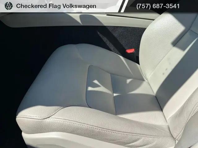 2020 Volvo S60 Momentum