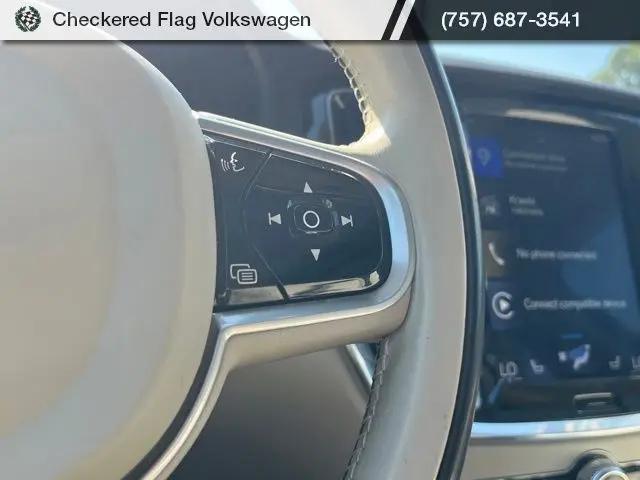 2020 Volvo S60 Momentum