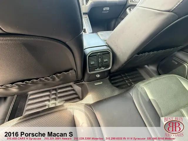 2016 Porsche Macan S