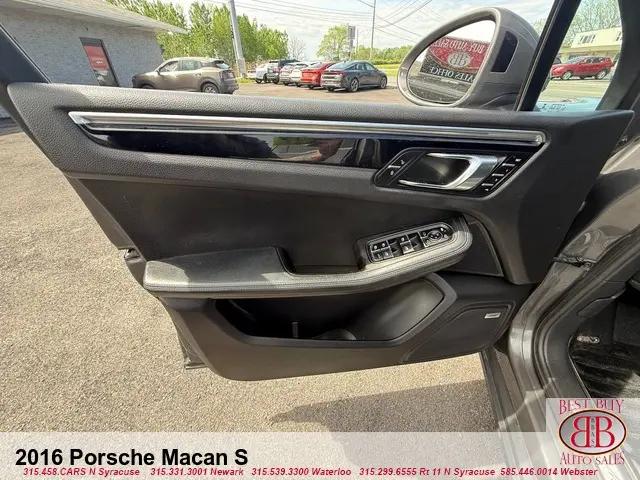 2016 Porsche Macan S