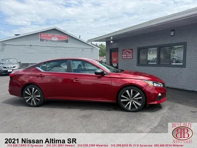 2021 Nissan Altima SR FWD