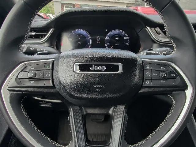 2024 Jeep Grand Cherokee L Laredo X 4x4