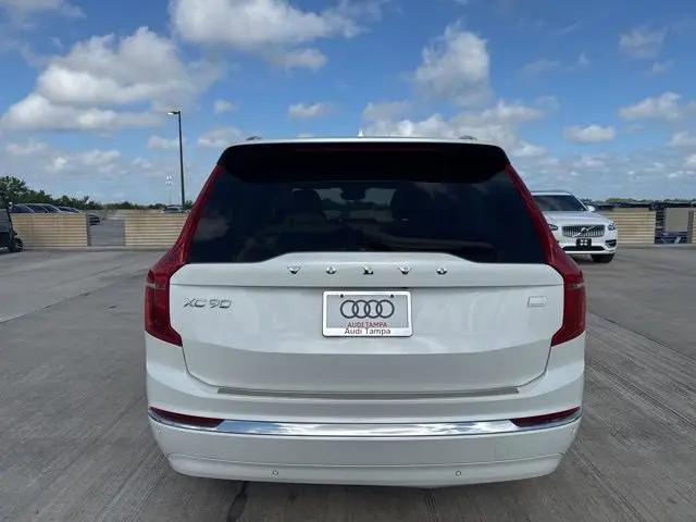 2024 Volvo XC90 Recharge T8 Ultimate Bright Theme 7-Seater