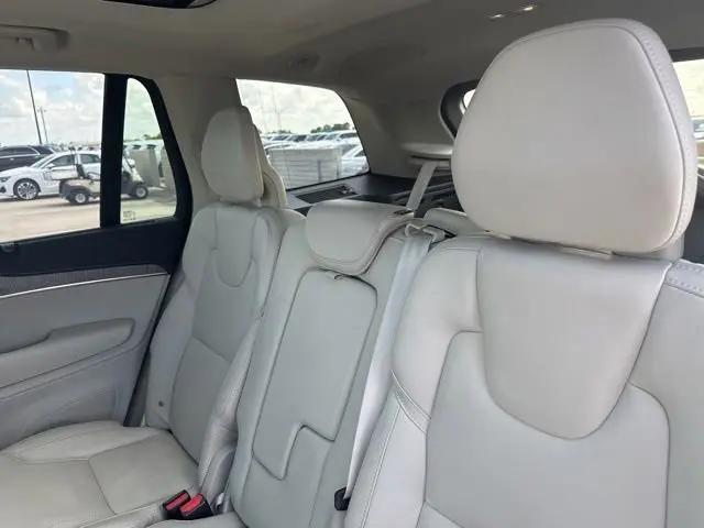 2024 Volvo XC90 Recharge T8 Ultimate Bright Theme 7-Seater