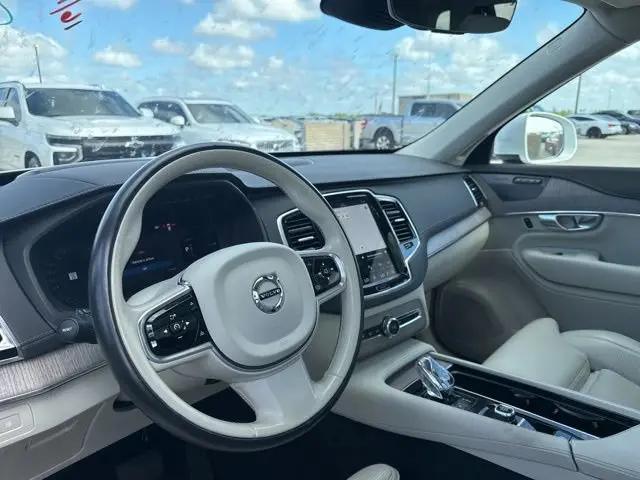 2024 Volvo XC90 Recharge T8 Ultimate Bright Theme 7-Seater