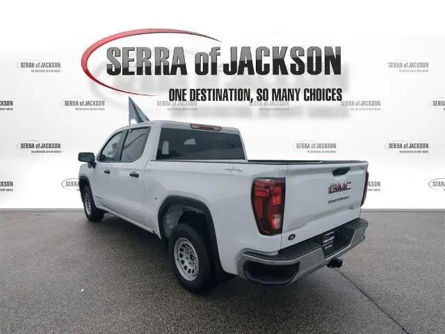 2024 GMC Sierra 1500 4WD Crew Cab Short Box Pro