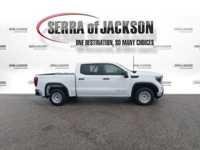 2024 GMC Sierra 1500 4WD Crew Cab Short Box Pro