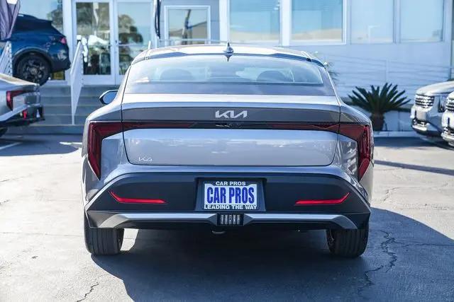 2026 Kia K4 LXS