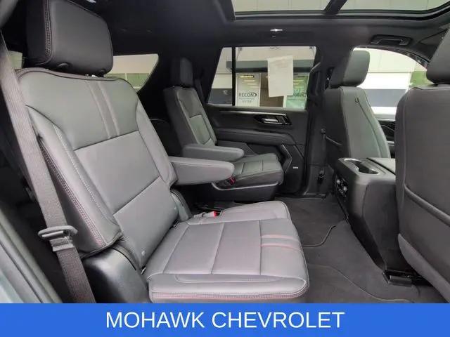 2025 Chevrolet Tahoe 4WD RST