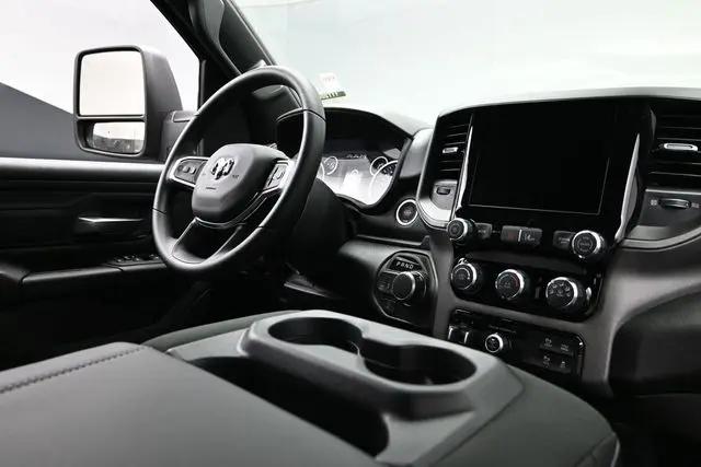 2026 Ram 1500 Tradesman Crew Cab 4x4 57 Box