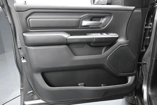 2026 Ram 1500 Tradesman Crew Cab 4x4 57 Box