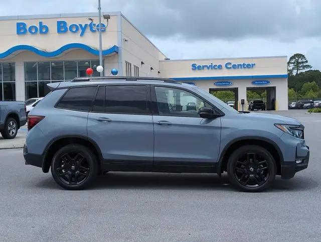 2025 Honda Passport AWD Black