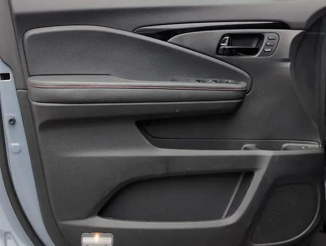 2025 Honda Passport AWD Black