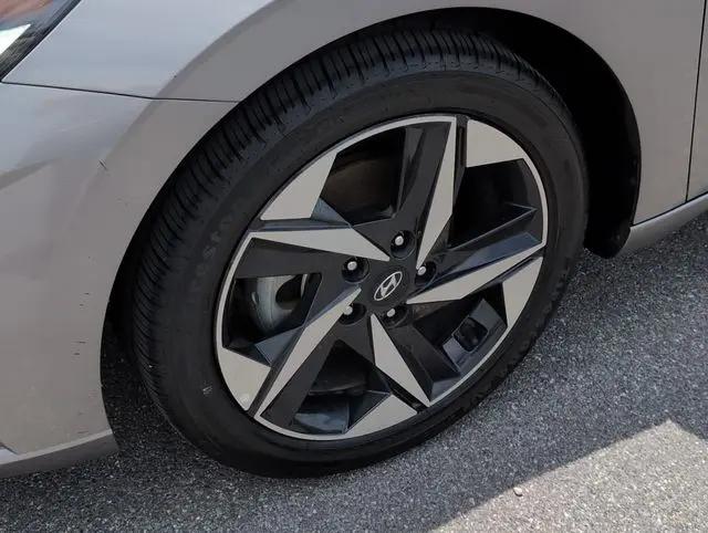 2023 Hyundai Elantra Hybrid Limited