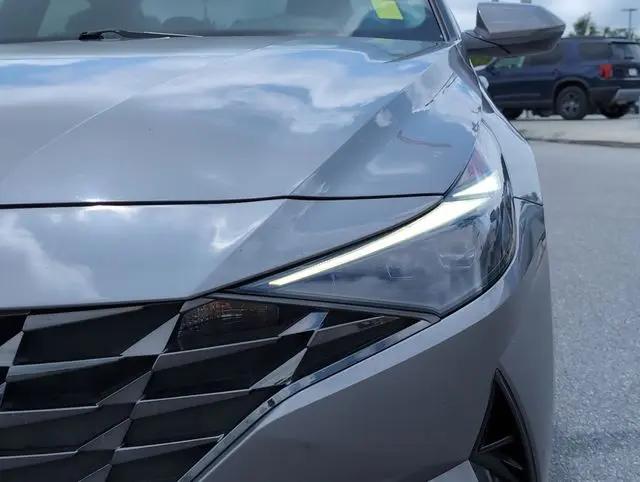 2023 Hyundai Elantra Hybrid Limited