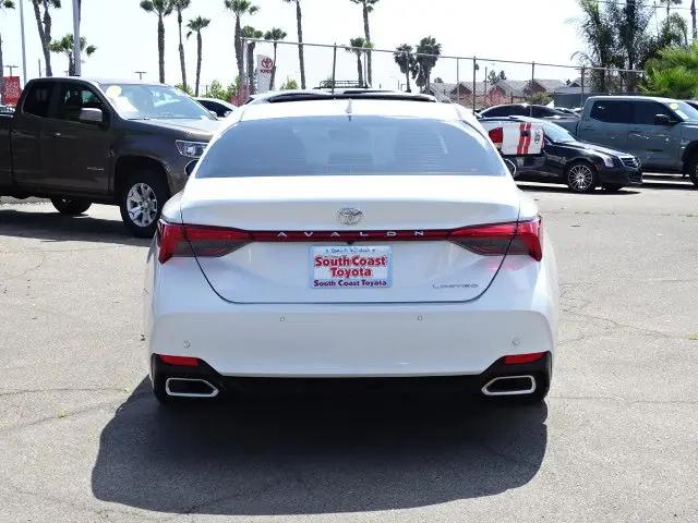 2019 Toyota Avalon Limited