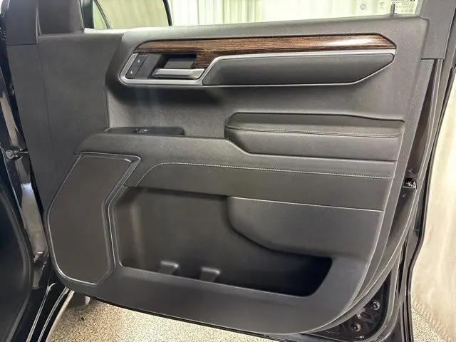 2023 GMC Sierra 1500 4WD Double Cab Standard Box Elevation with 3SB