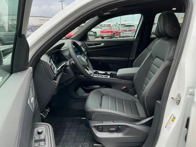 2026 Volkswagen Atlas Cross Sport SEL R-Line Black