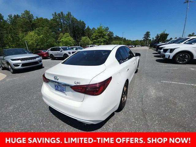 2020 INFINITI Q50 LUXE